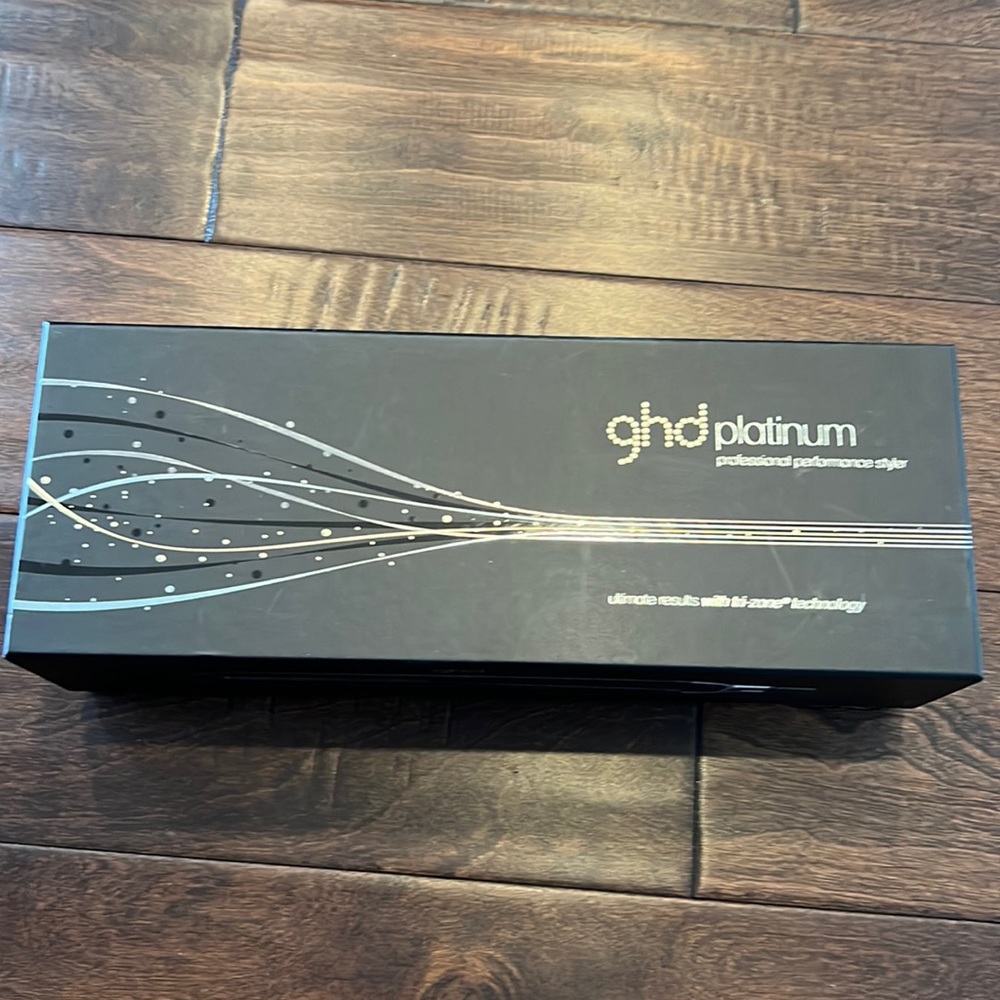 ghd Platinum Styler